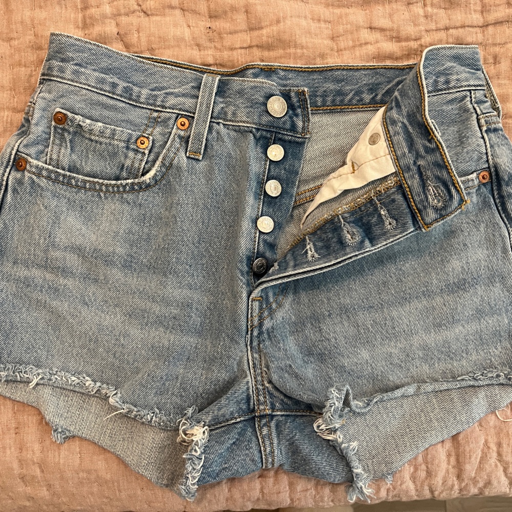 Levi’s 501 Jean shorts